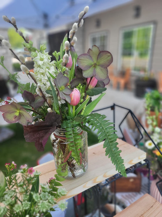 Premium Bouquet: Designer's Choice