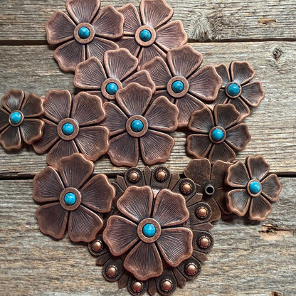Copper Flower Turquoise Western Concho W111
