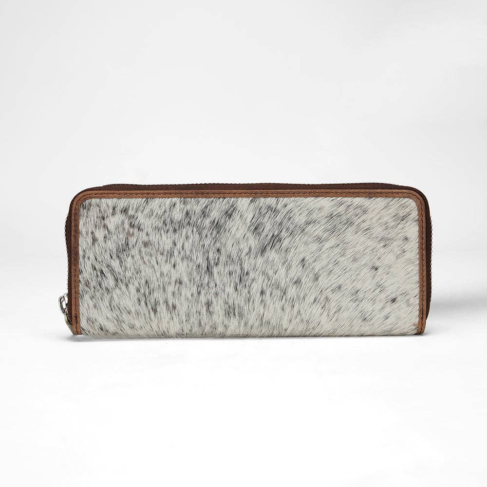 Loyal West Ranch Road Jewelerycase In Brown & White Cowhide