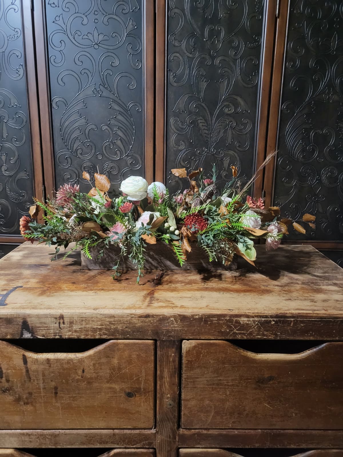 Rustic Harvest Box: Long Centerpiece