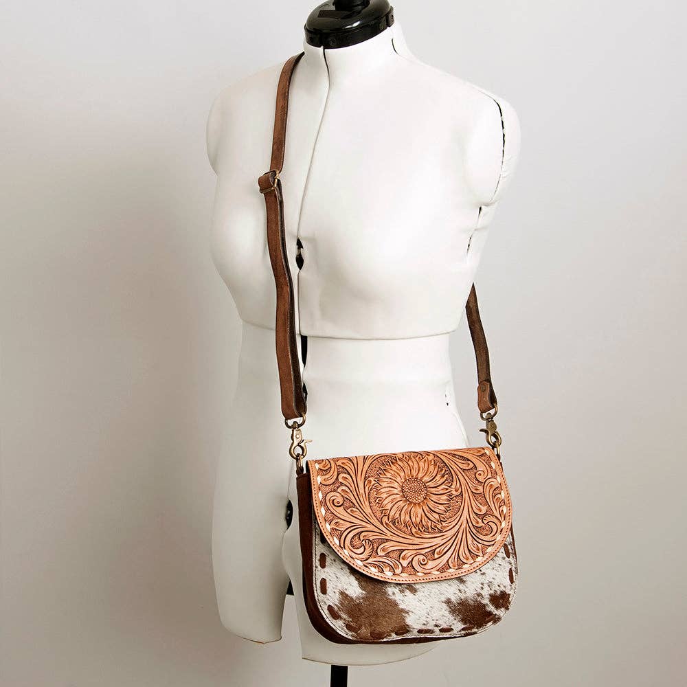 LC-ADBGA211 Messenger Genuine Western Leather Women Bag